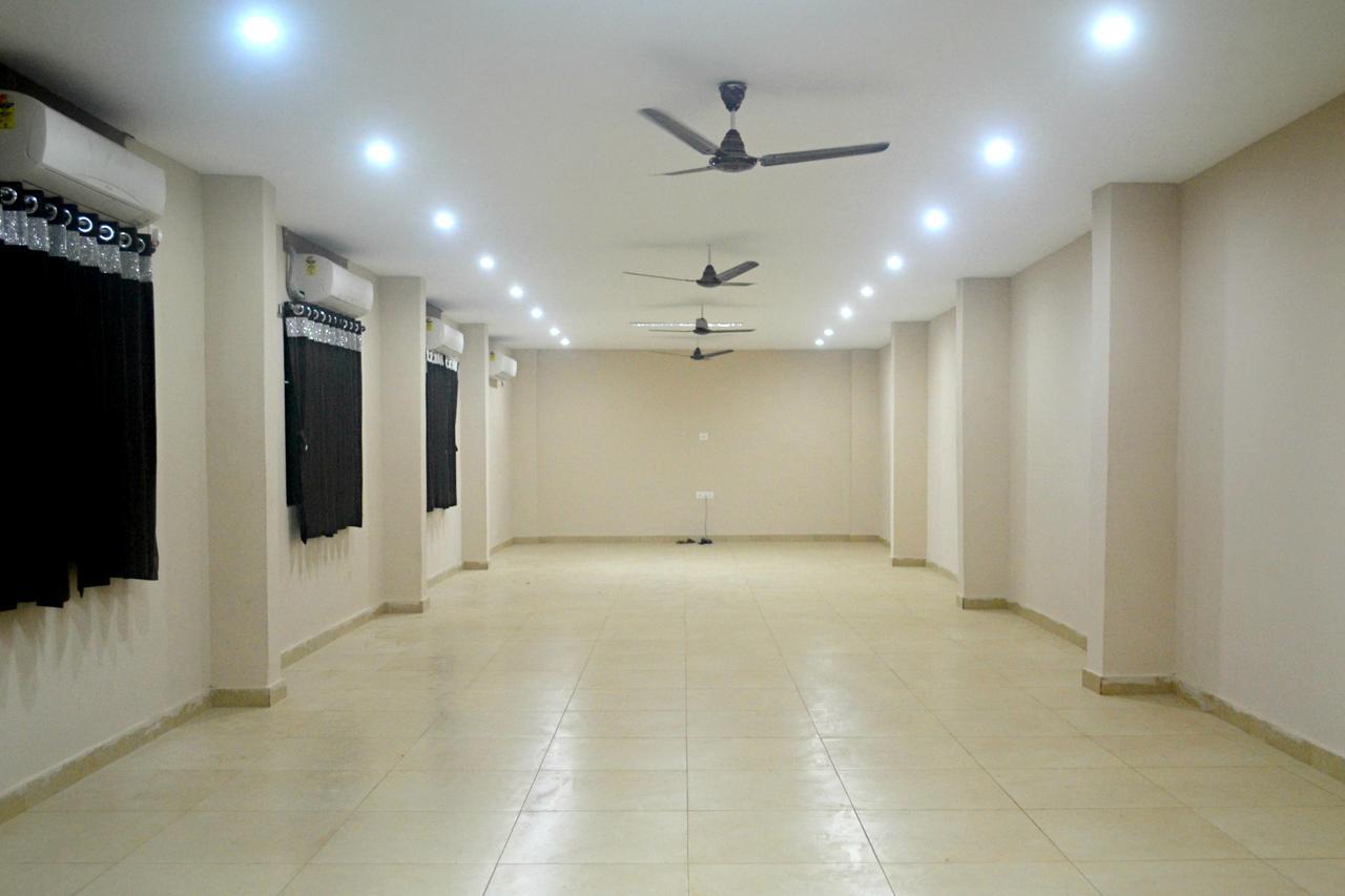 Hotel Bhammars Balangir Exterior foto